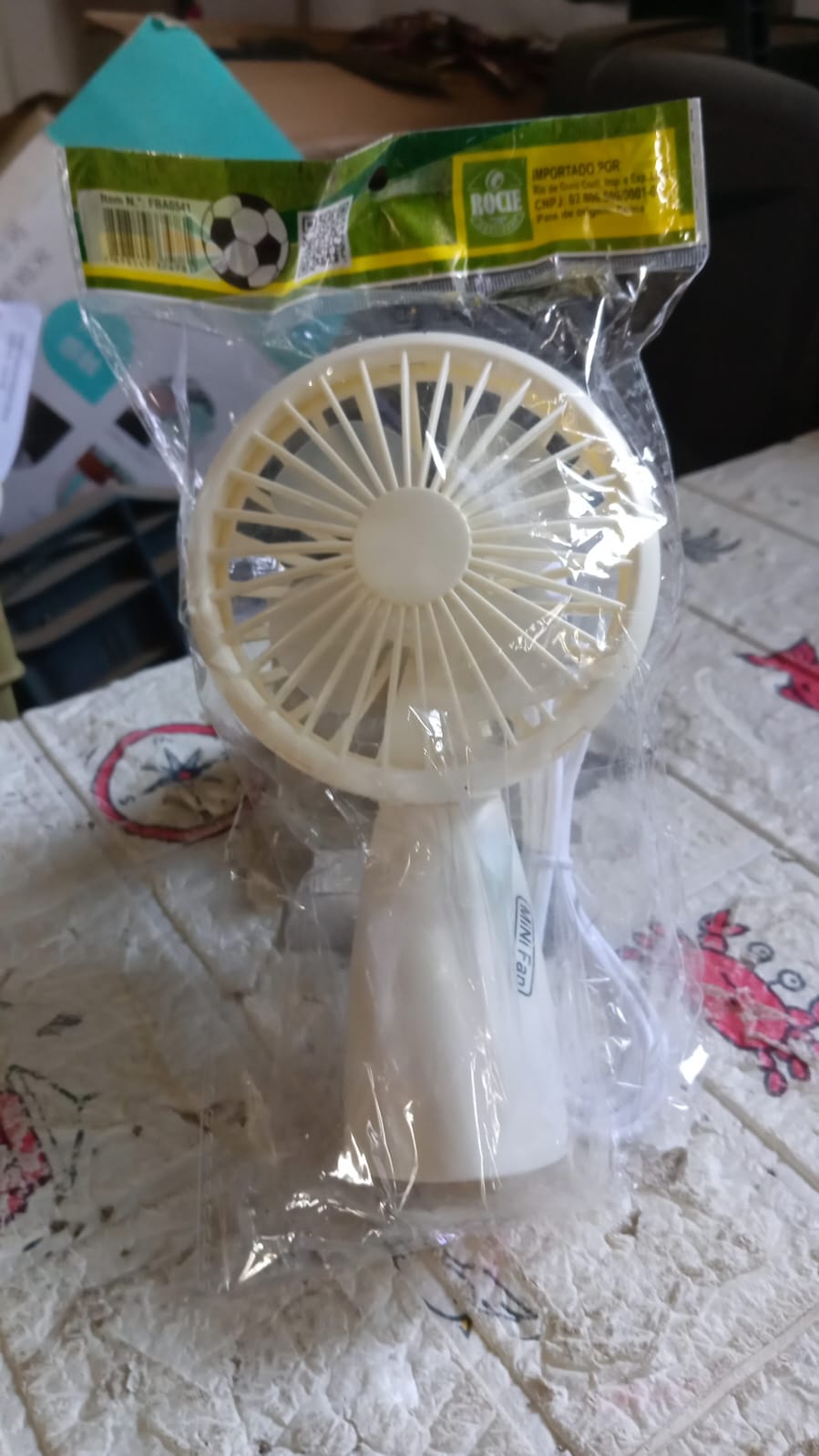 Mini Handheld Fan, Portable Rechargeable Mini Fan, Portable Easy to Carry, for Home, Office, Travel and Outdoor Use (1 Pc) Mini Handheld Fan, Portable Rechargeable Mini Fan, Portable Easy to Carry, for Home, Office, Travel and Outdoor Use (1 Pc)